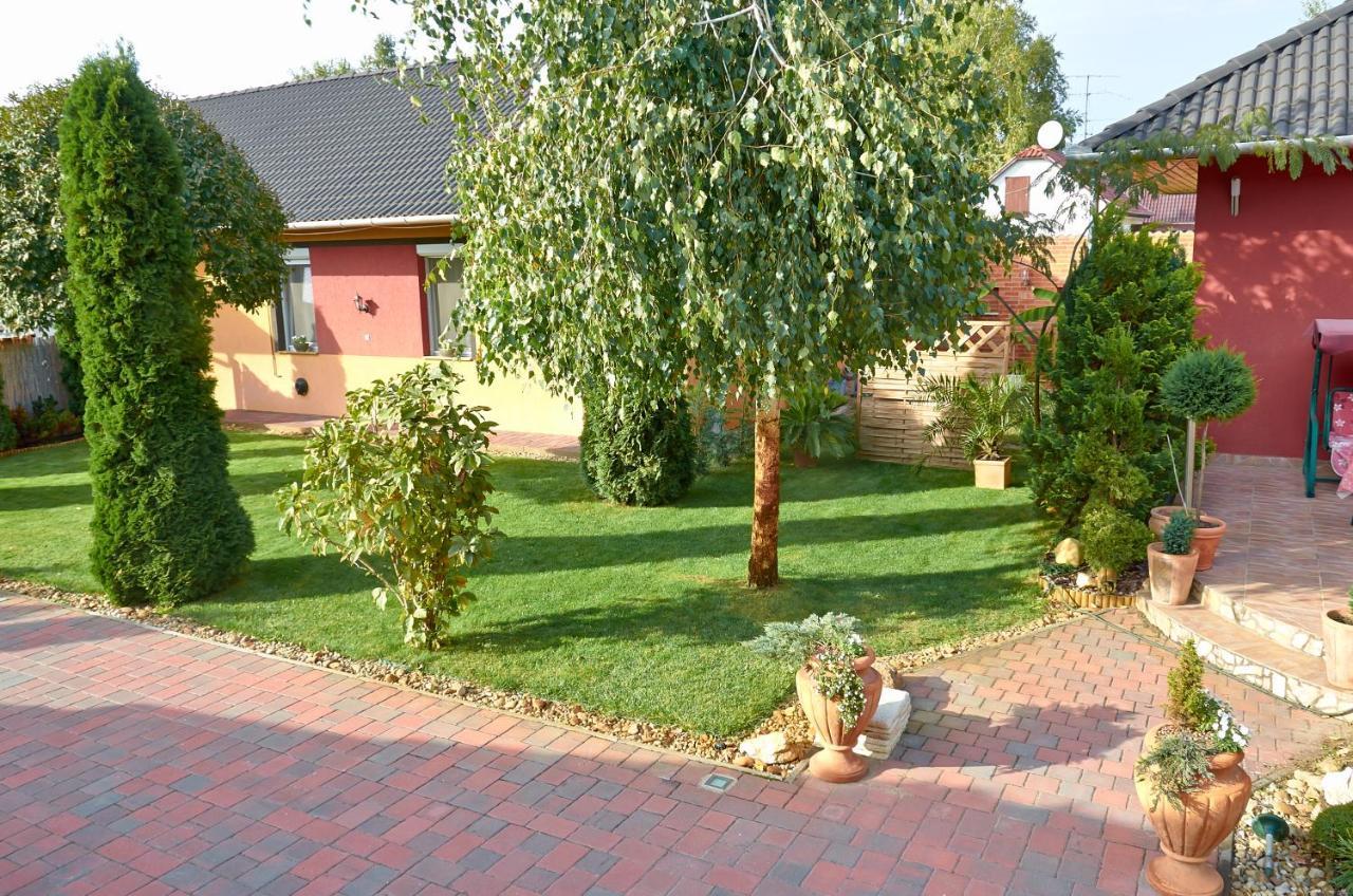 Homokháti Apartman Mórahalom Exterior foto